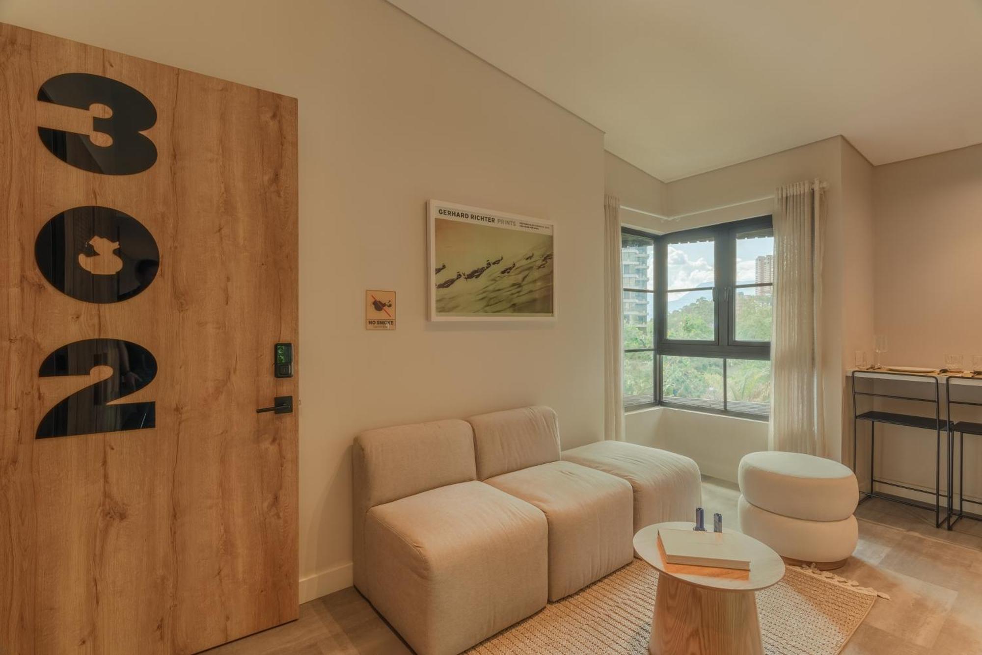 Apartment Patito Feo - Poblado Μεντεγίν Εξωτερικό φωτογραφία